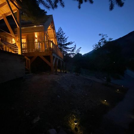 Chalet L'Empreinte Saint-Etienne-de-Tinee Bagian luar foto